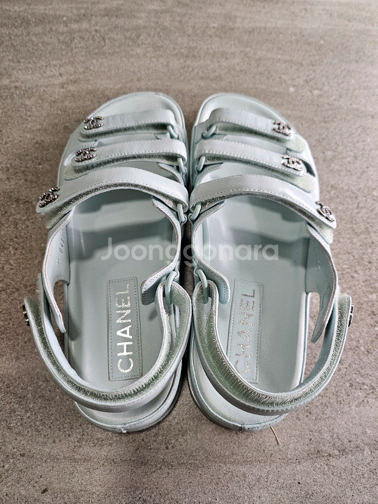 샤넬 트리플 벨크로 샌들 36.5 (G45628)--1