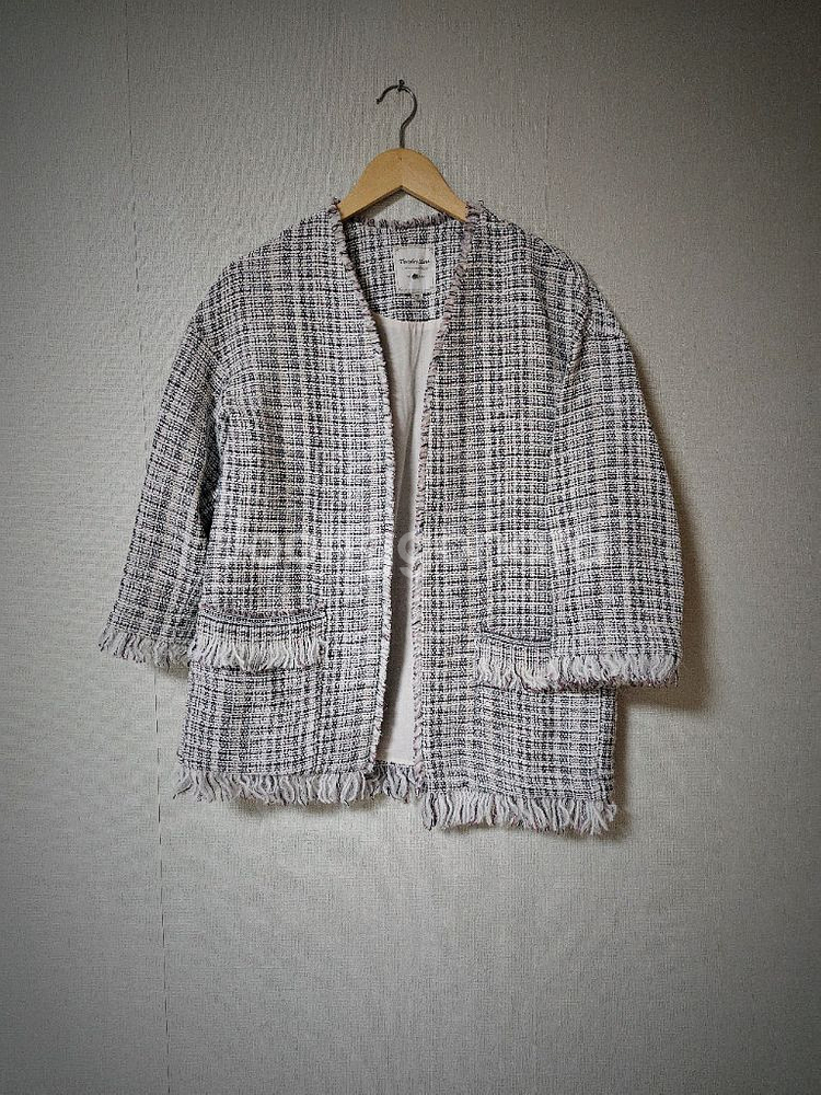 써스데이아일랜드 트위드자켓 S 55사이즈--0