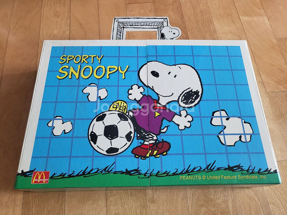 맥도날드 스누피 해피밀 엔틱 빈티지 피규어 판매합니다.--1