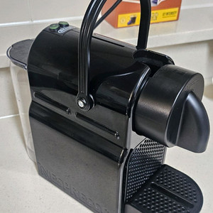 드롱기 커피머신 네스프레소