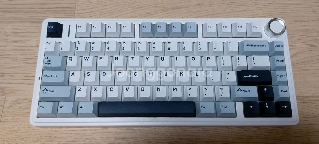 (울산) 독거미 AULA F75 키보드 신월축 (TTC Crescent)--2