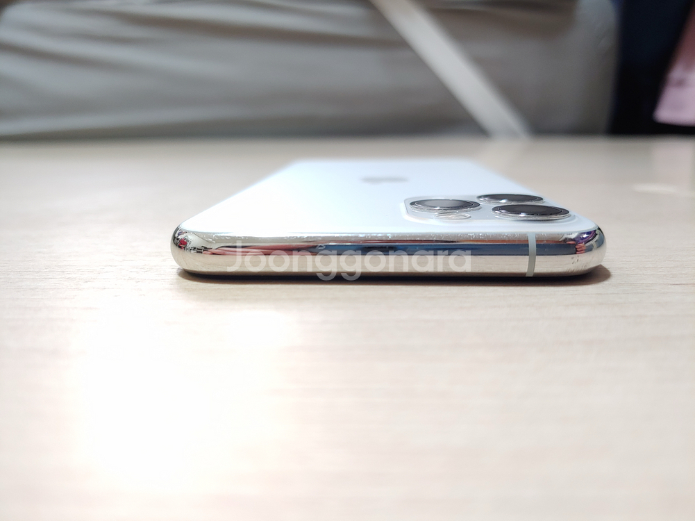 아이폰 11 프로 256 실버--5