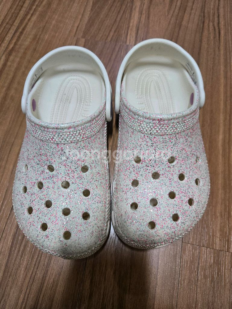 여아크록스 글리터크록스 j2--1