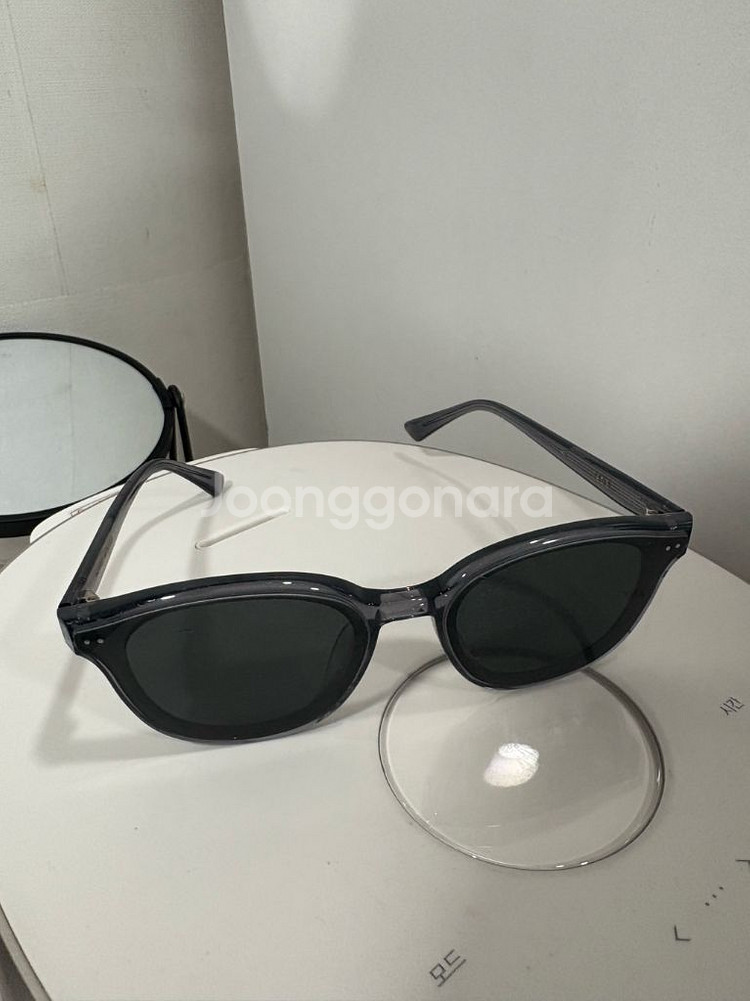 젠들몬스터 제이드 선글라스--1