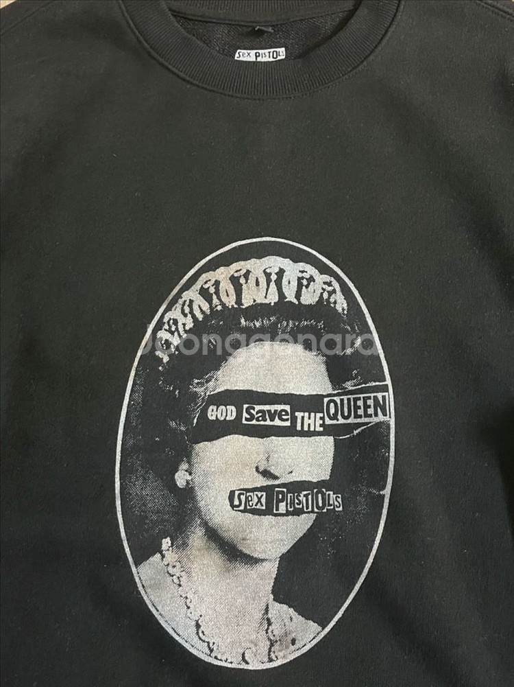 브라바도 맨투맨 SP SAVE THE QUEENS--2