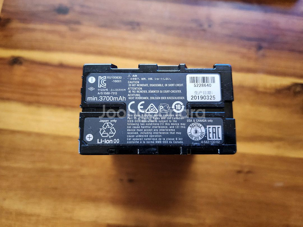 소니 BP-U60 FZ100 fw50 배터리 팝니다--2