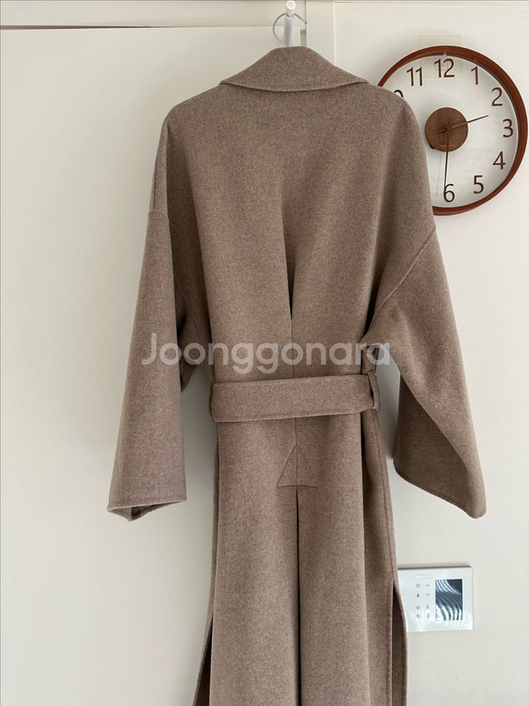 보웬 로에베 캐시핸드메이드코트팔아요--6