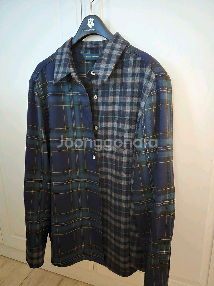 코스모폴리탄줄라이 스프레짜투라 3(주말가격조정)--0