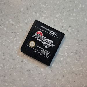 닌텐도 DS 포켓몬스터 블랙 알칩 팝니다