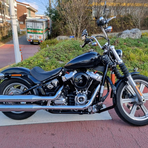 할리데이비슨 소프테일 스탠다드