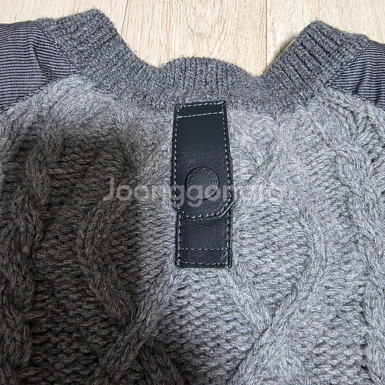 몽클레어 몽클레르 니트 스웨터 사이즈 5 (110사이즈)--3