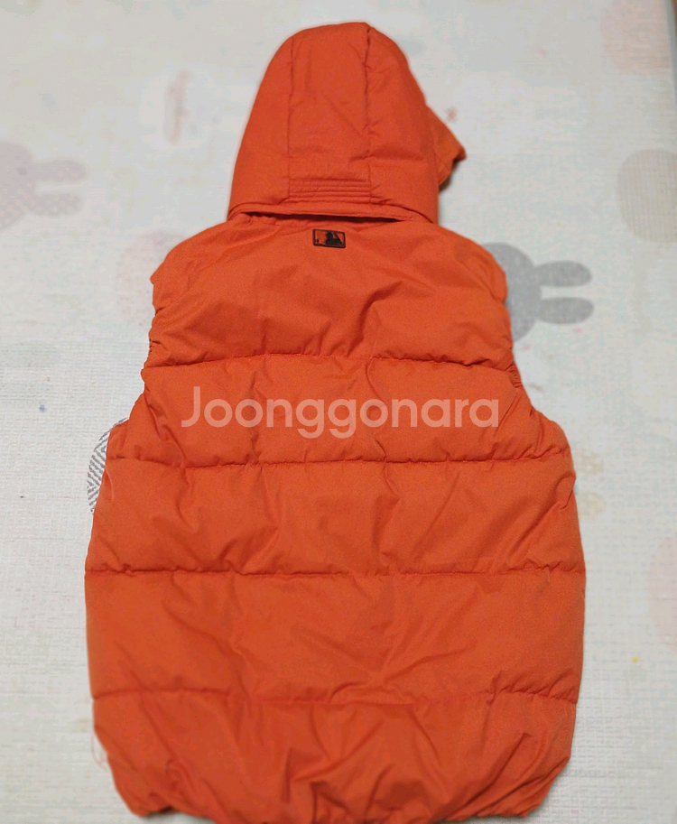 MLB 패딩 조끼 105사이즈 판매합니다--1