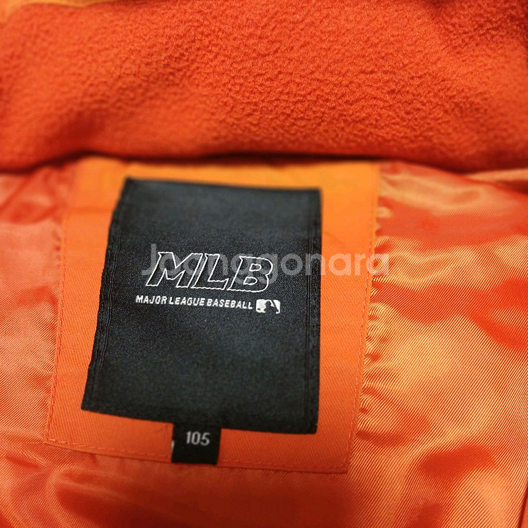 MLB 패딩 조끼 105사이즈 판매합니다--2