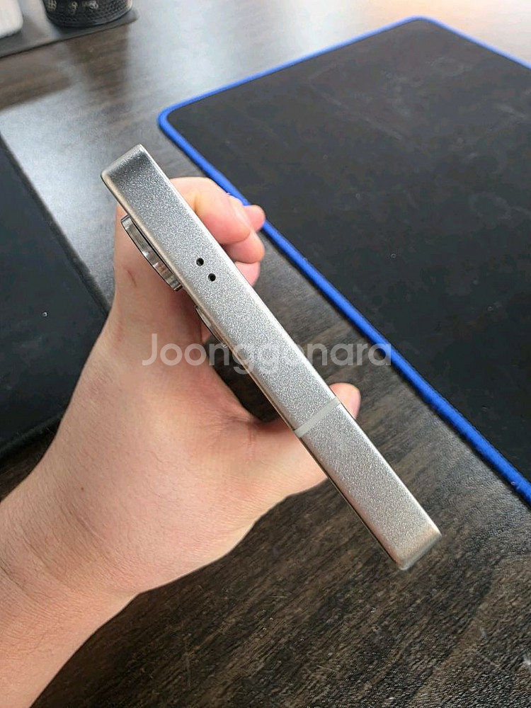 갤럭시S25울트라 256G 무잔상 SSS최상급 중고폰--3