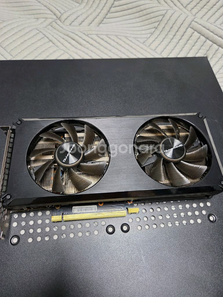 고장난 GeForce RTX 3060Ti 그래픽 카드--4