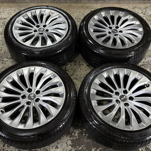 제네시스 EQ900 순정 19인치 휠타이어 판매