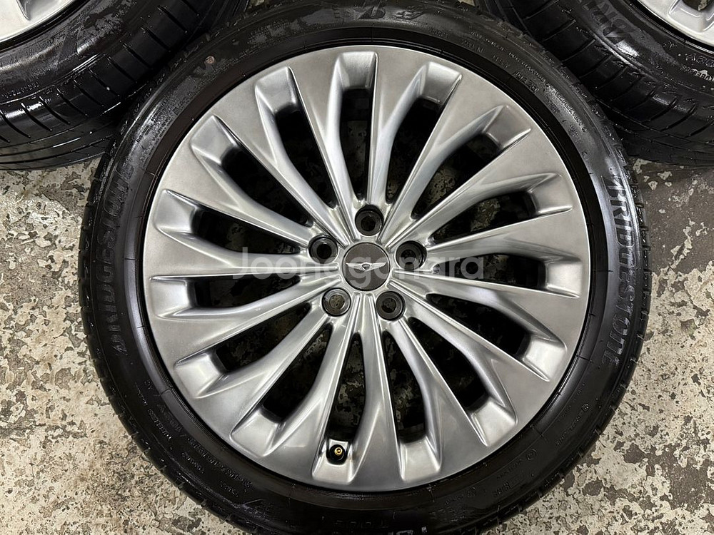 제네시스 EQ900 순정 19인치 휠타이어 판매--2