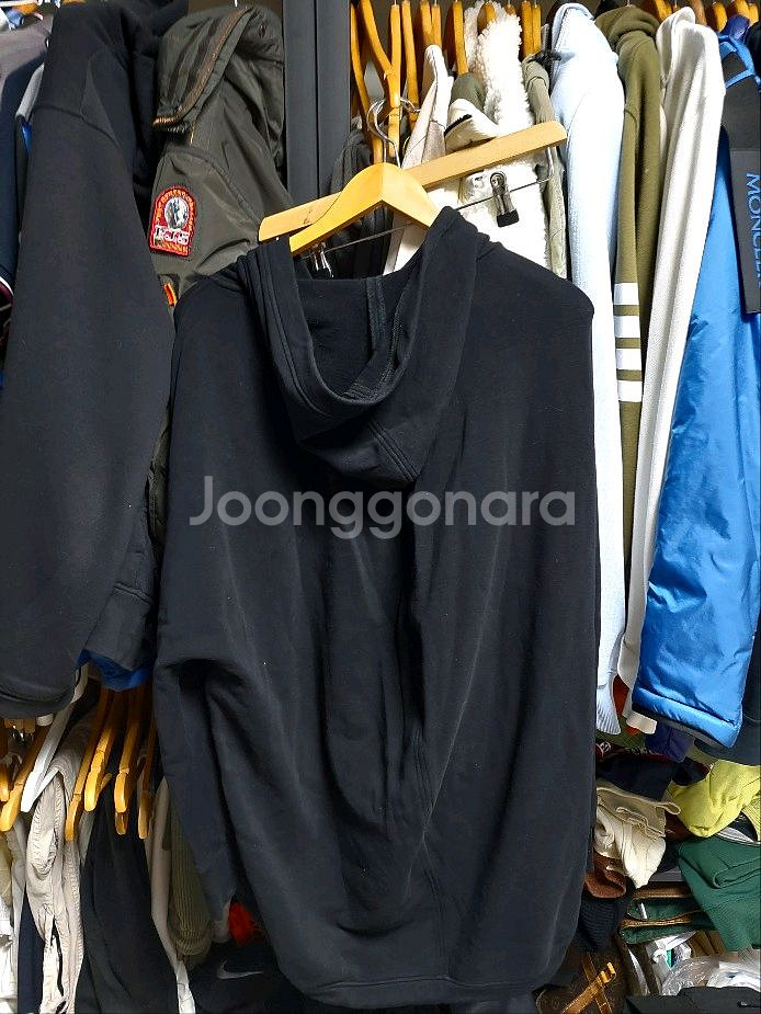 발렌시아가 스몰 로고 블랙 후드티 실측 105-110 백화점판--9