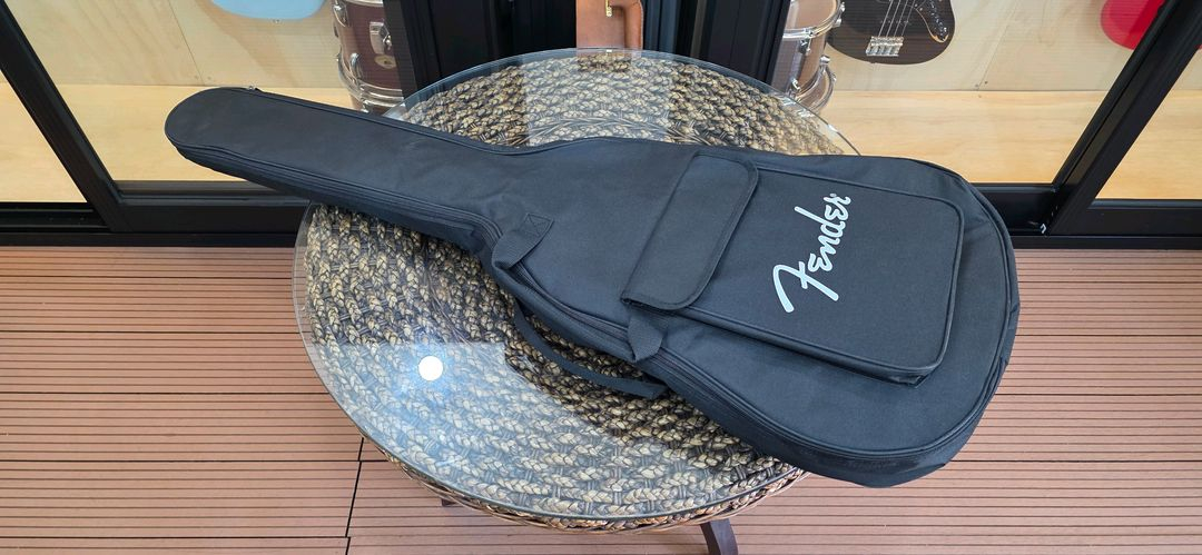 펜더 인펜 탐 델론지 시그네쳐 핑크 스타캐스터 일렉기타 Fender Tom Delonge Blink-182 이미지