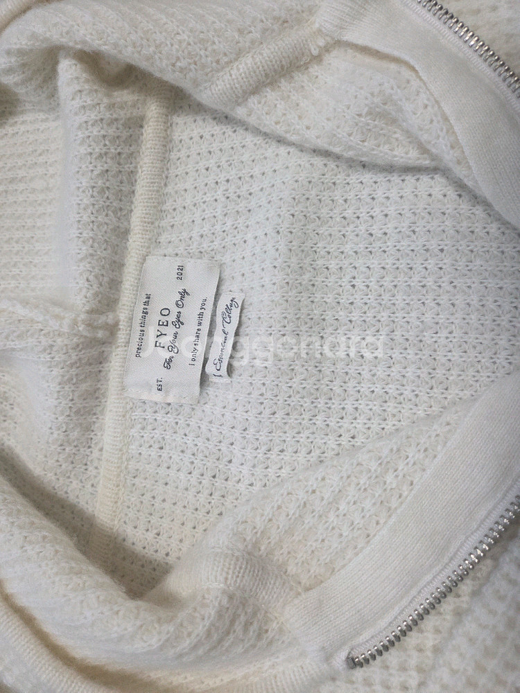 포유온 For Your Eyes Only 로아 울 후디 집업--3