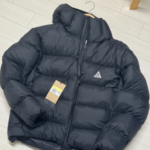 나이키 여성 ACG 루나 레이크 써마 핏 FZ6762-010 경량패딩