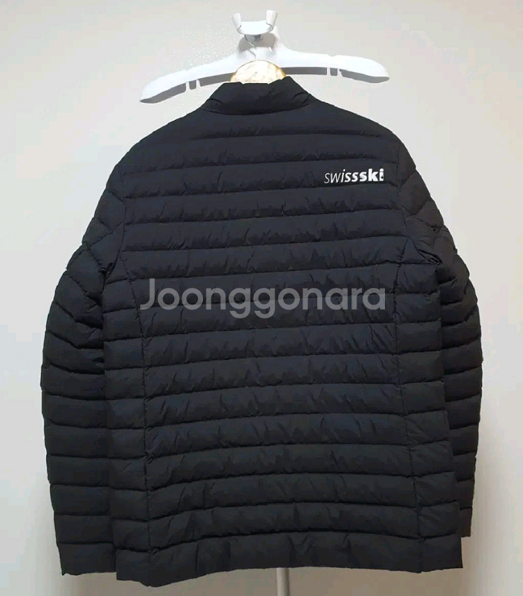 데상트 아우디 스위스스키팀 경량패딩 105사이즈 판매--1