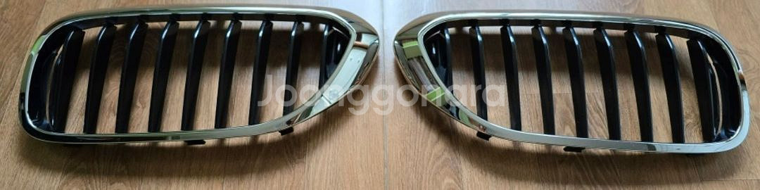 BMW g30 5시리즈 정품 그릴 팝니다--0