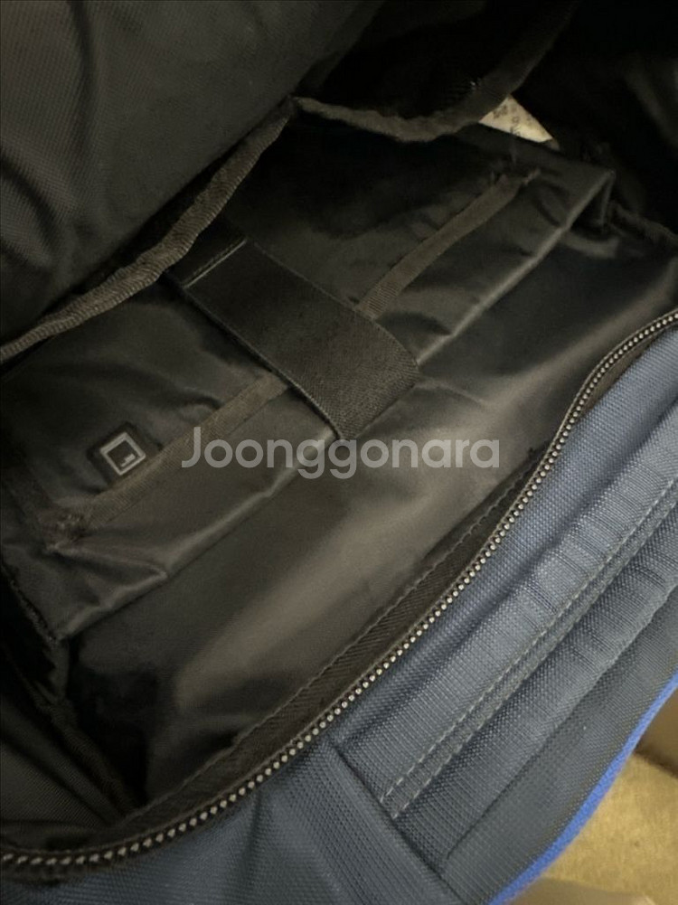 샘소나이트 레드 백팩--4