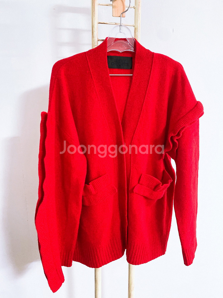 (프리사이즈)럭키슈에뜨여자똑딱이단추울100%프릴유니크가디건--0