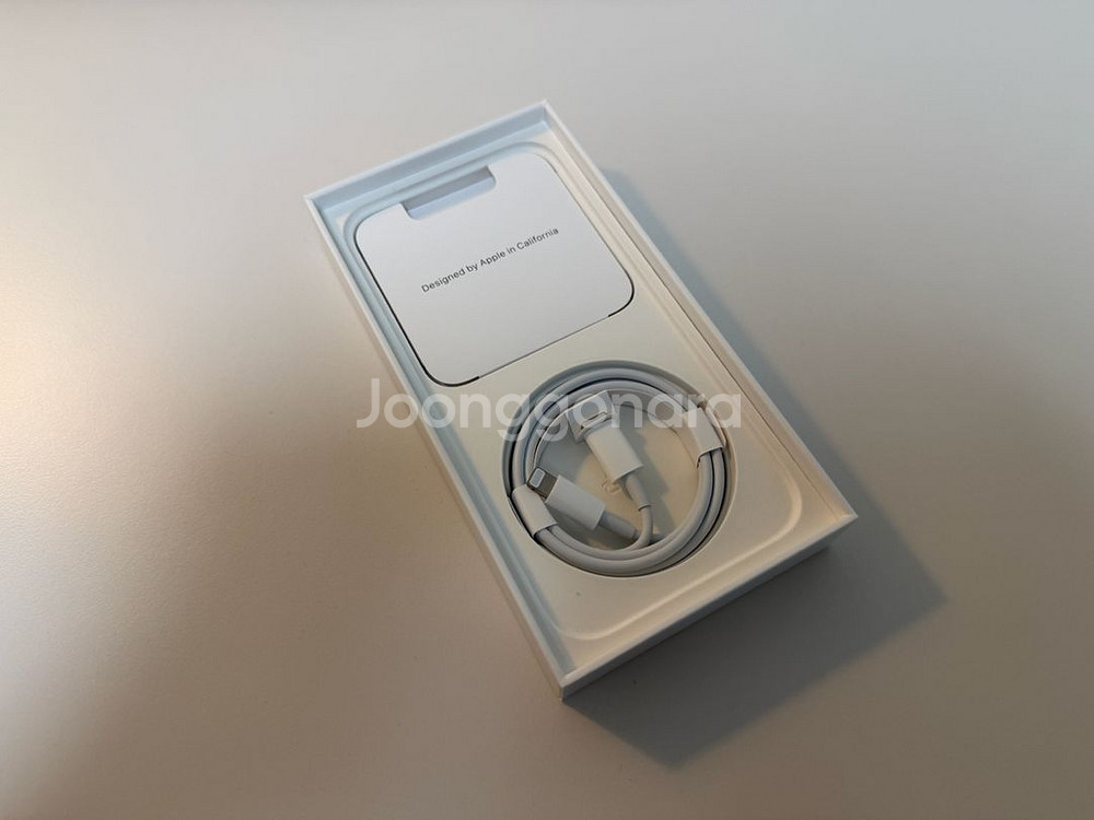 아이폰 14 퍼플 128GB 자급제 풀박스 판매합니다--2