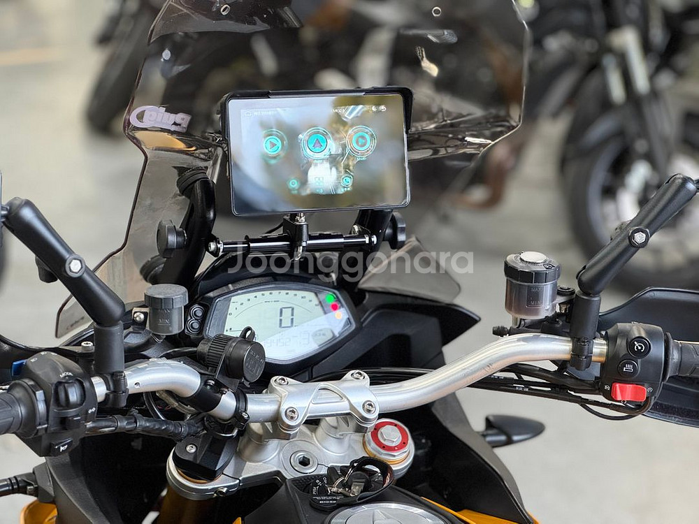 카포노드1200 15년식 1.9만키로 깔끔한 카플레이 투어차량 판매합니다--8