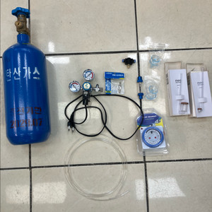 이탄 3.7리터 봄베 혜홍레귤레이터 풀셋트