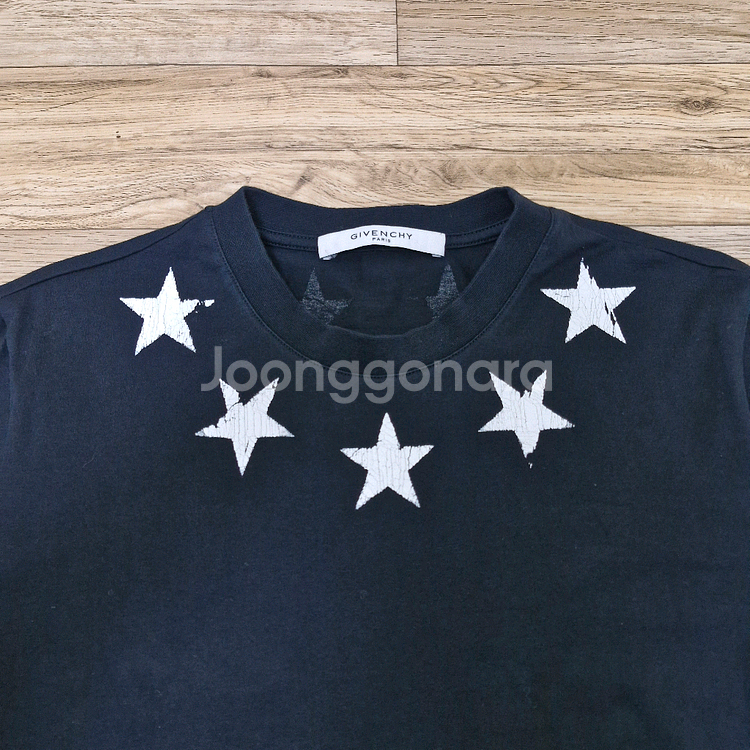 [XS] 지방시 FW18 크랙 스타 티셔츠--1