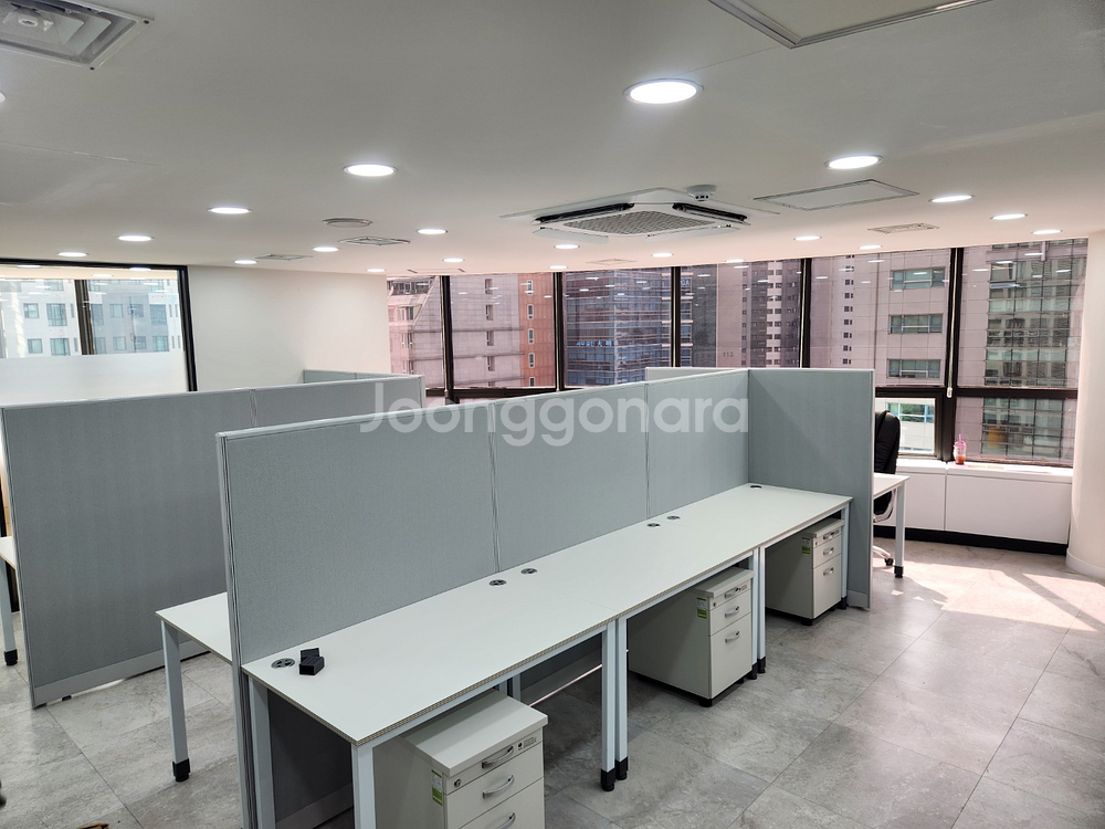 [신품]화이트 사무용책상 강남전시장 사무용가구--8