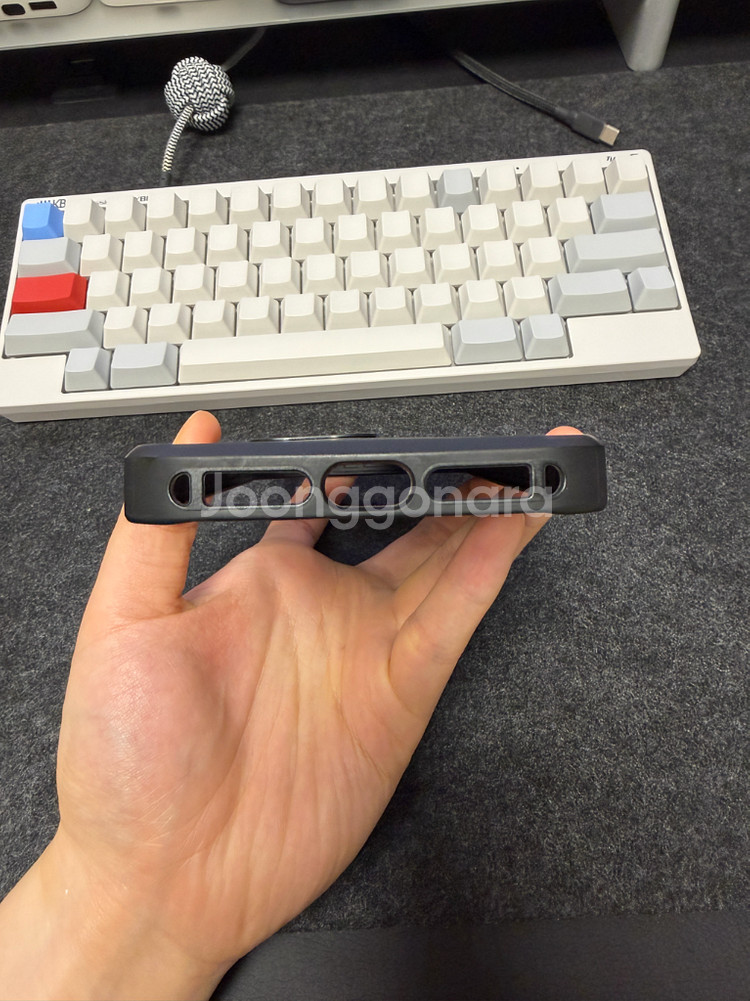 모멘트 아이폰 15 프로 맥스 맥세이프 케이스--4