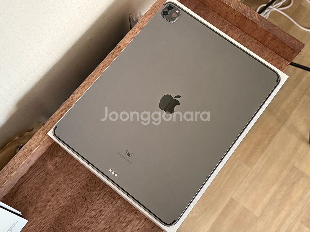 아이패드 프로 M1 5세대 12.9인치 128GB 셀룰러 S급 풀박+ 케이스--4