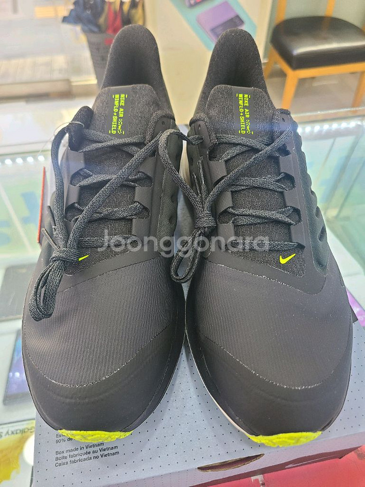 나이키 런닝화 에어 윈플로9 쉴드 265(방수화)--2