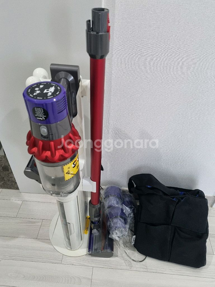 다이슨 V10 플러피 무선청소기--0