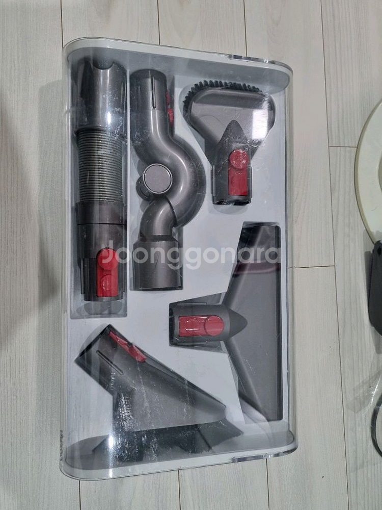 다이슨 V10 플러피 무선청소기--4