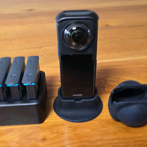 인스타360 X4 액션캠 세트