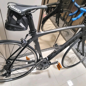 로드바이크 첼로 엘리엇