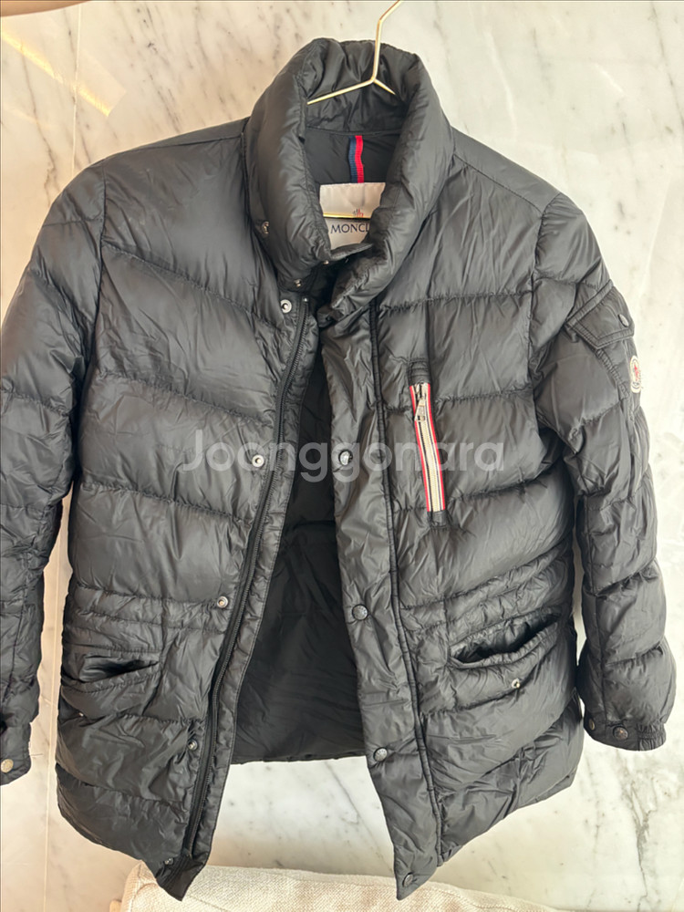 몽클레어 패딩 점퍼 키즈 10y--0