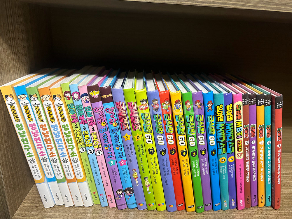 체리툰, 급식왕, 급식걸즈, 멍냥연구소 , 딸랑예술학교 등--0