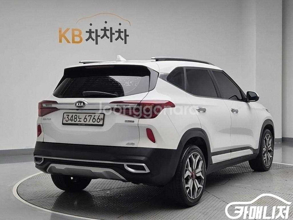 [기아]셀토스 가솔린 1.6 터보 4WD 노블레스 (5인승) #앱특가--2