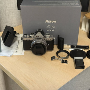 니콘 Z fc 16-50 키트 및 악세사리