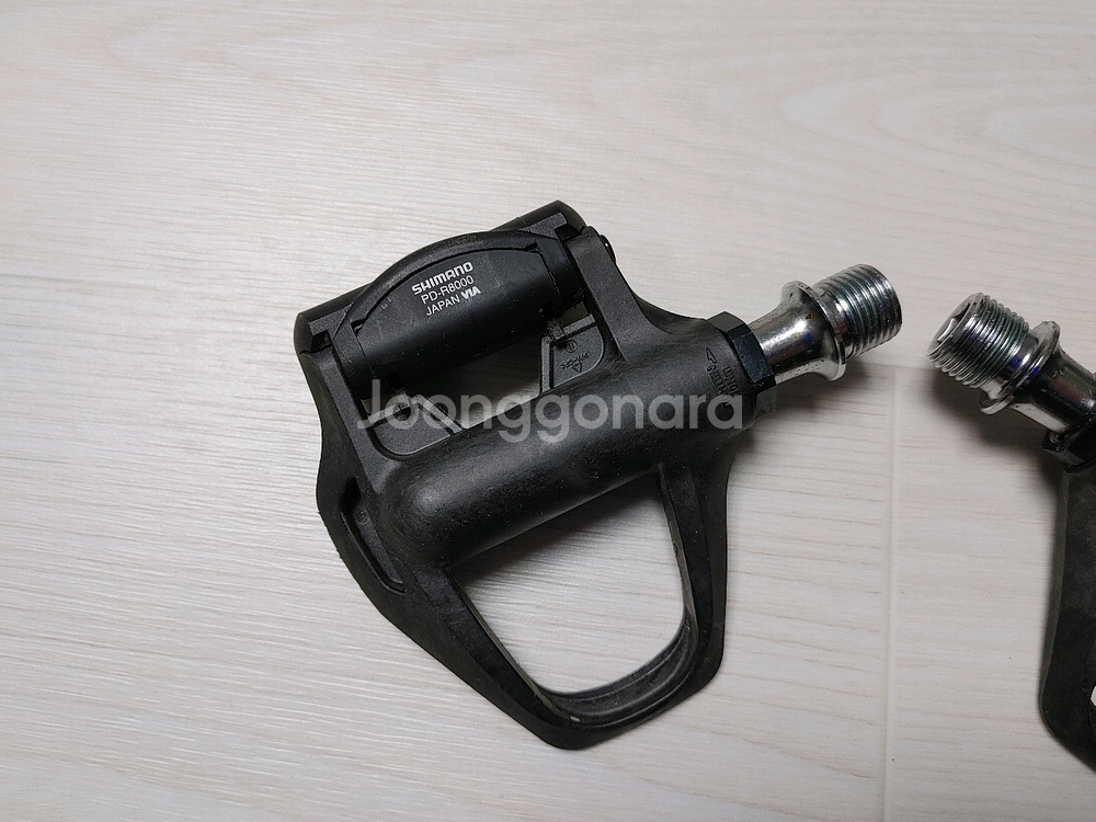 [5회사용] 시마노 신형 (r8000) 울테그라 클릿페달 팝니다.(택포11만)--3