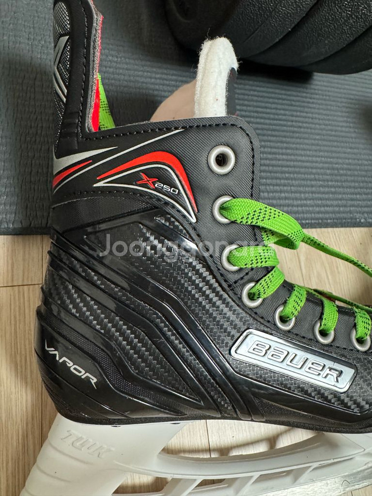 바우어 베이퍼 아이스하키 스케이트 210--3