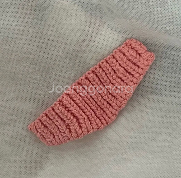 [OS] STU 24FW 카라 니트 핑크 샘플--4