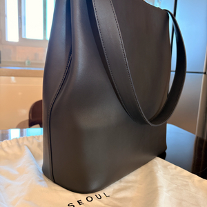 로서울 숄더백 (Large Aline shoudler bag amber)