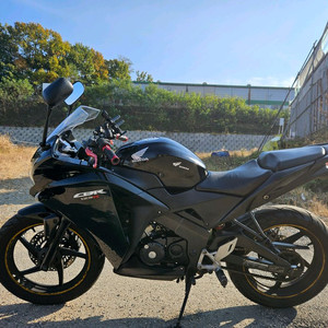 혼다CBR125/13년식/3만키로/130만원/상태굿